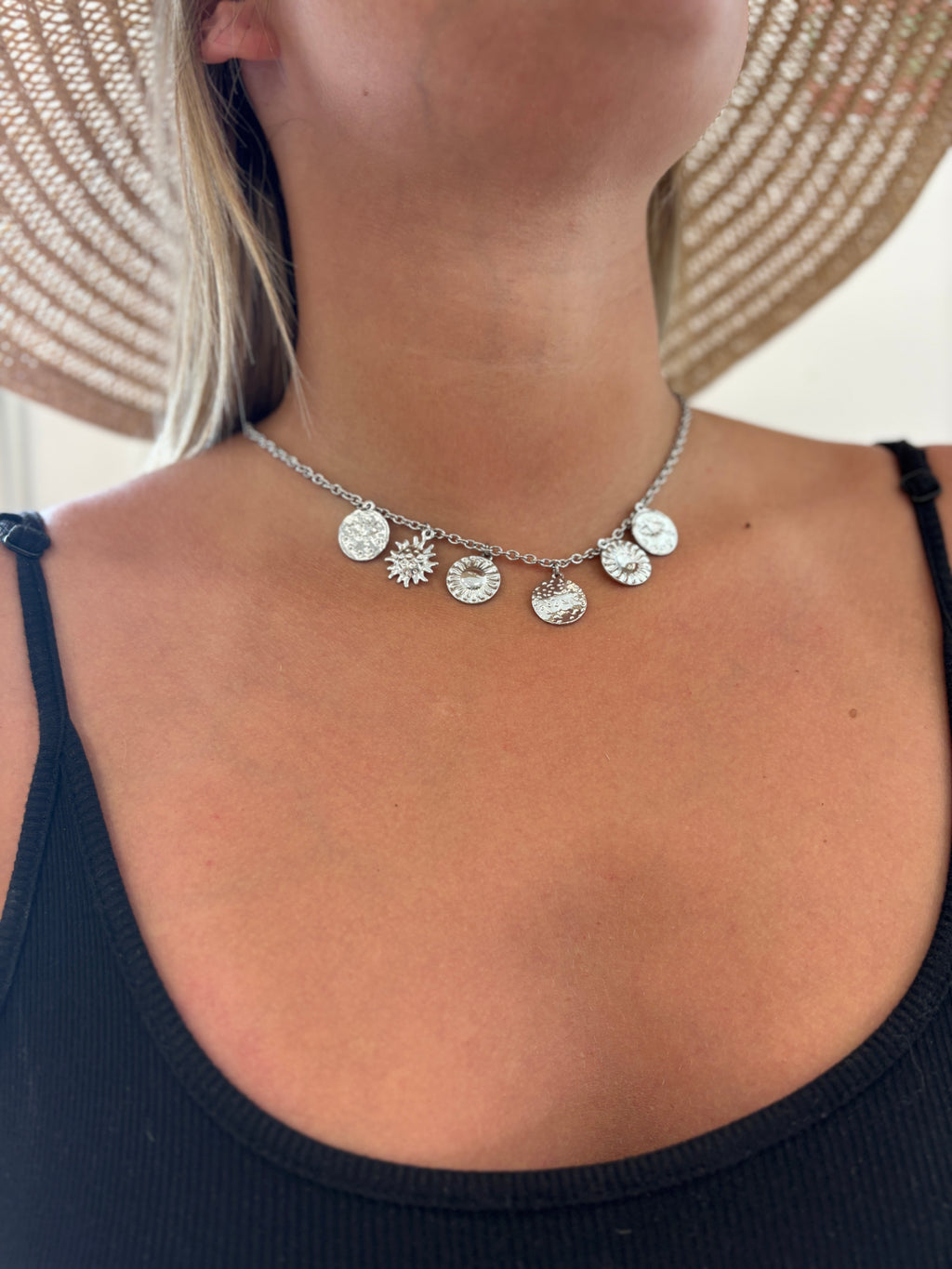 COLLIER INÈS