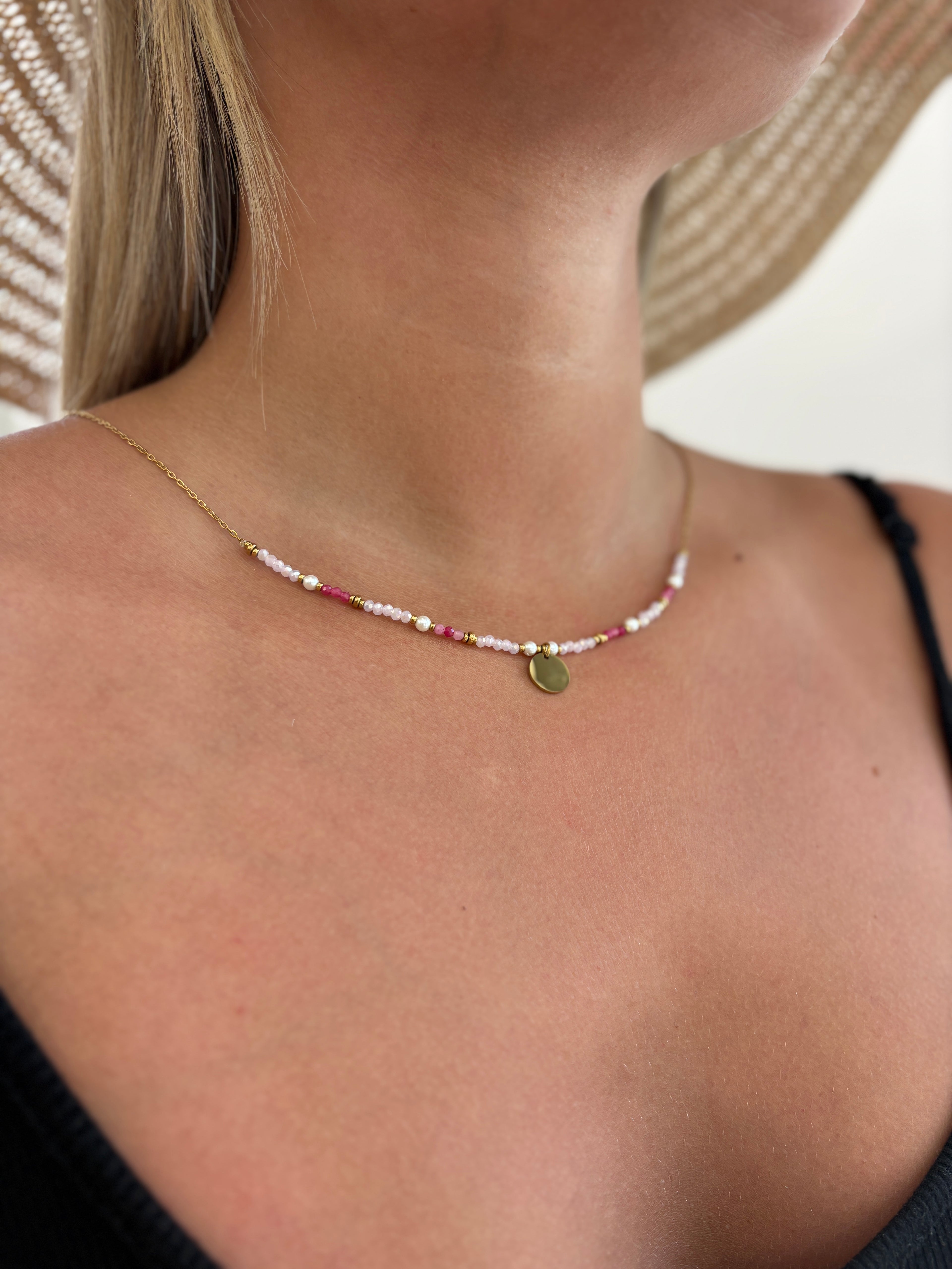 COLLIER PAULINE