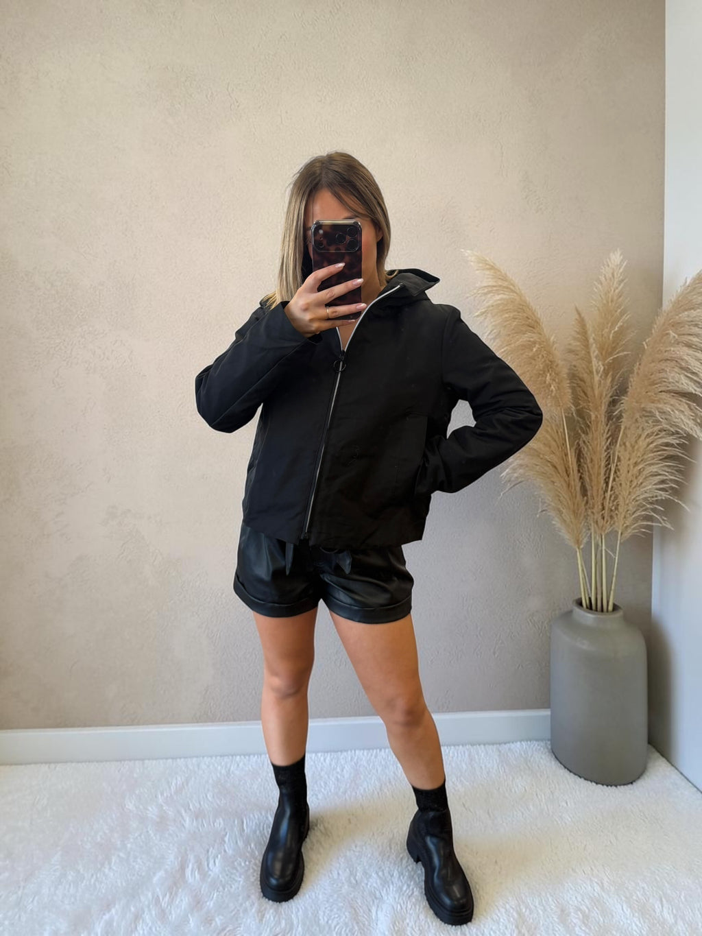 PARKA COURTE NOIR