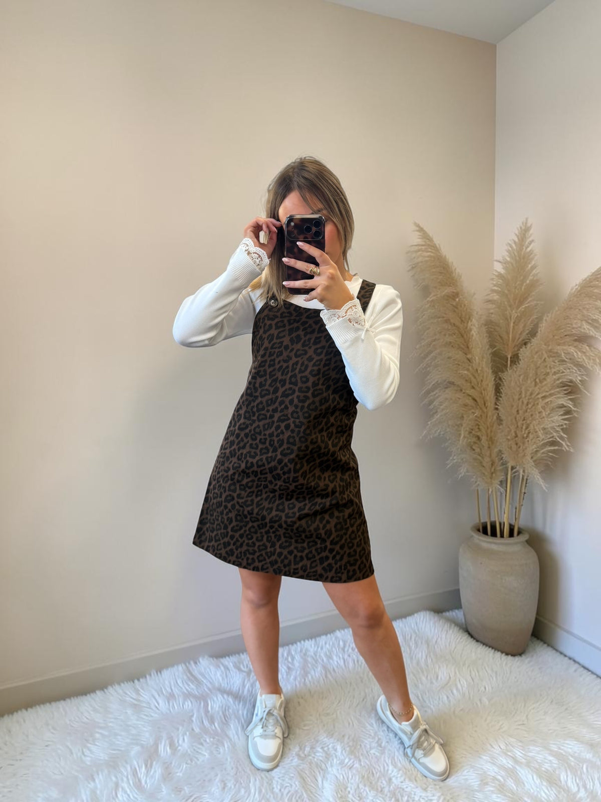 ROBE RENÉE