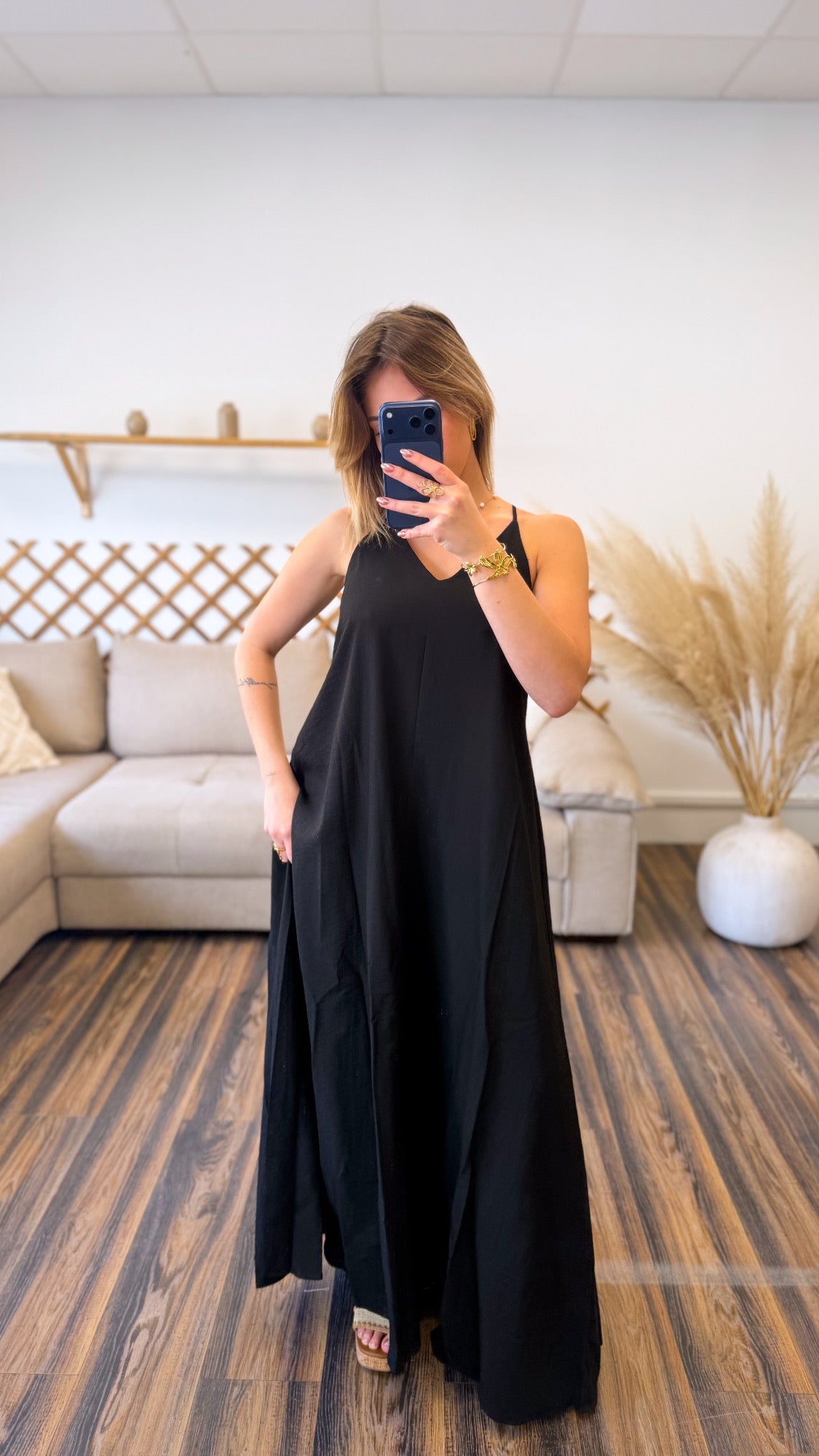 ROBE NOIR