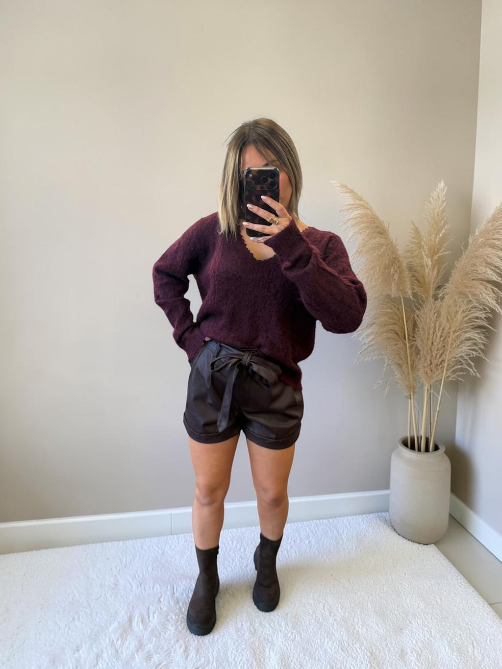 SHORT SIMILI CUIR PRUNE SABINE