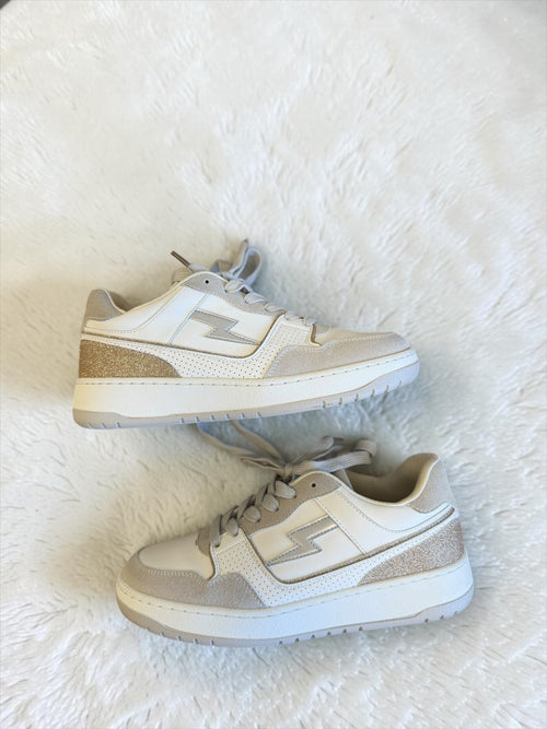 BASKETS BLANCHES
