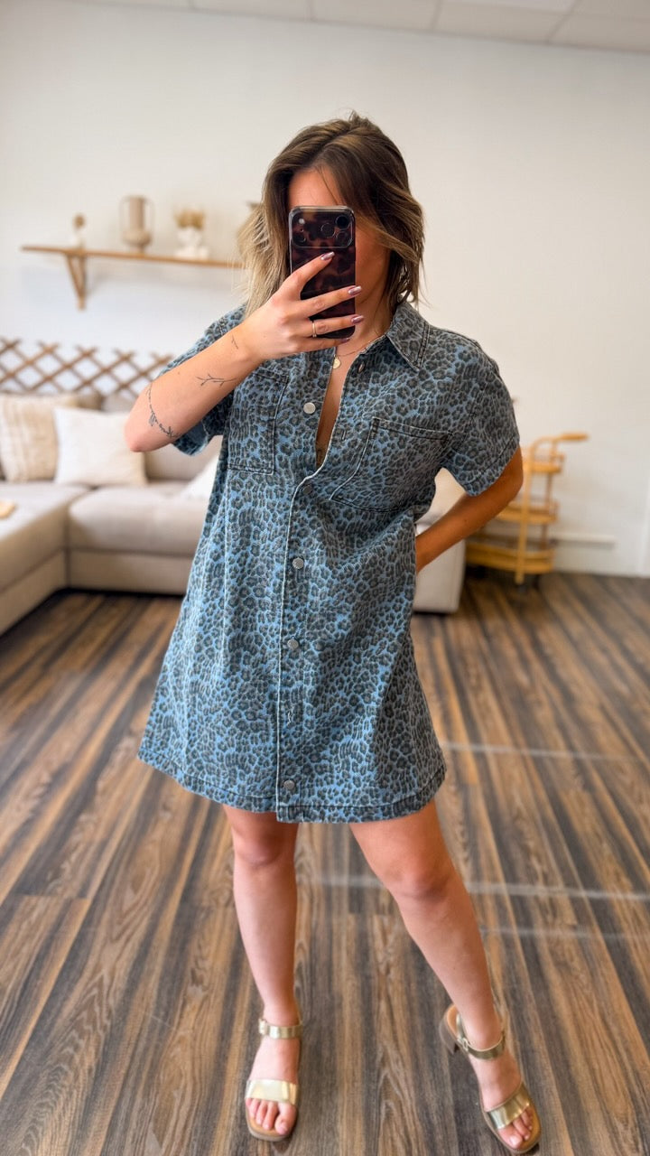 ROBE EN JEAN LÉOPARD