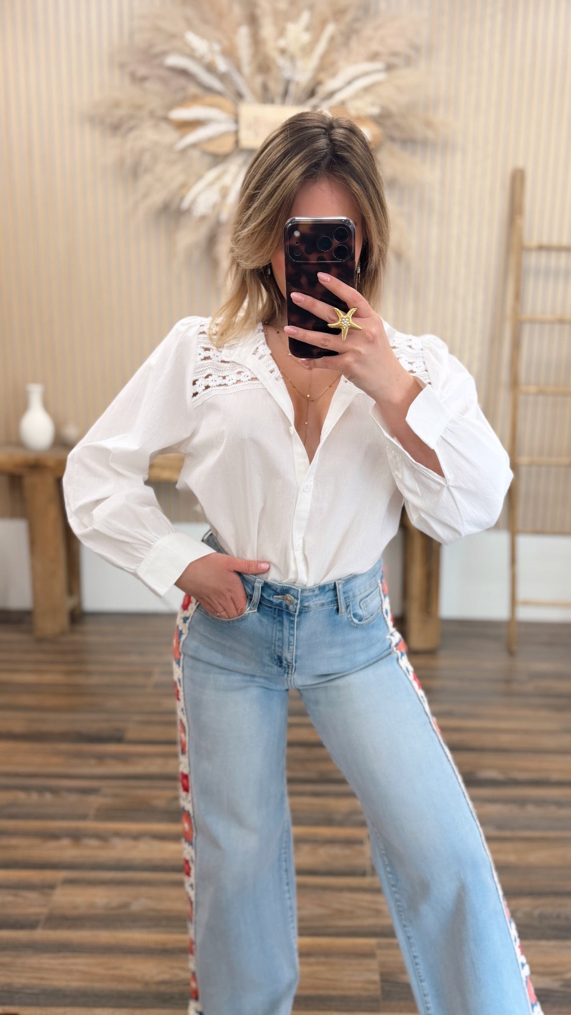 CHEMISE BLANCHE BRODÉE