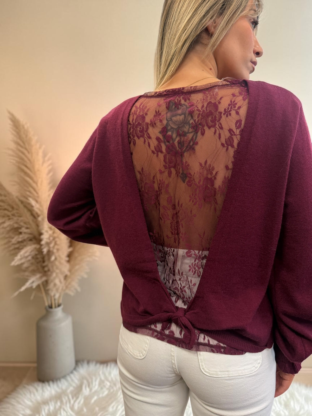 PULL BORDEAUX DOS DENTELLE PIA