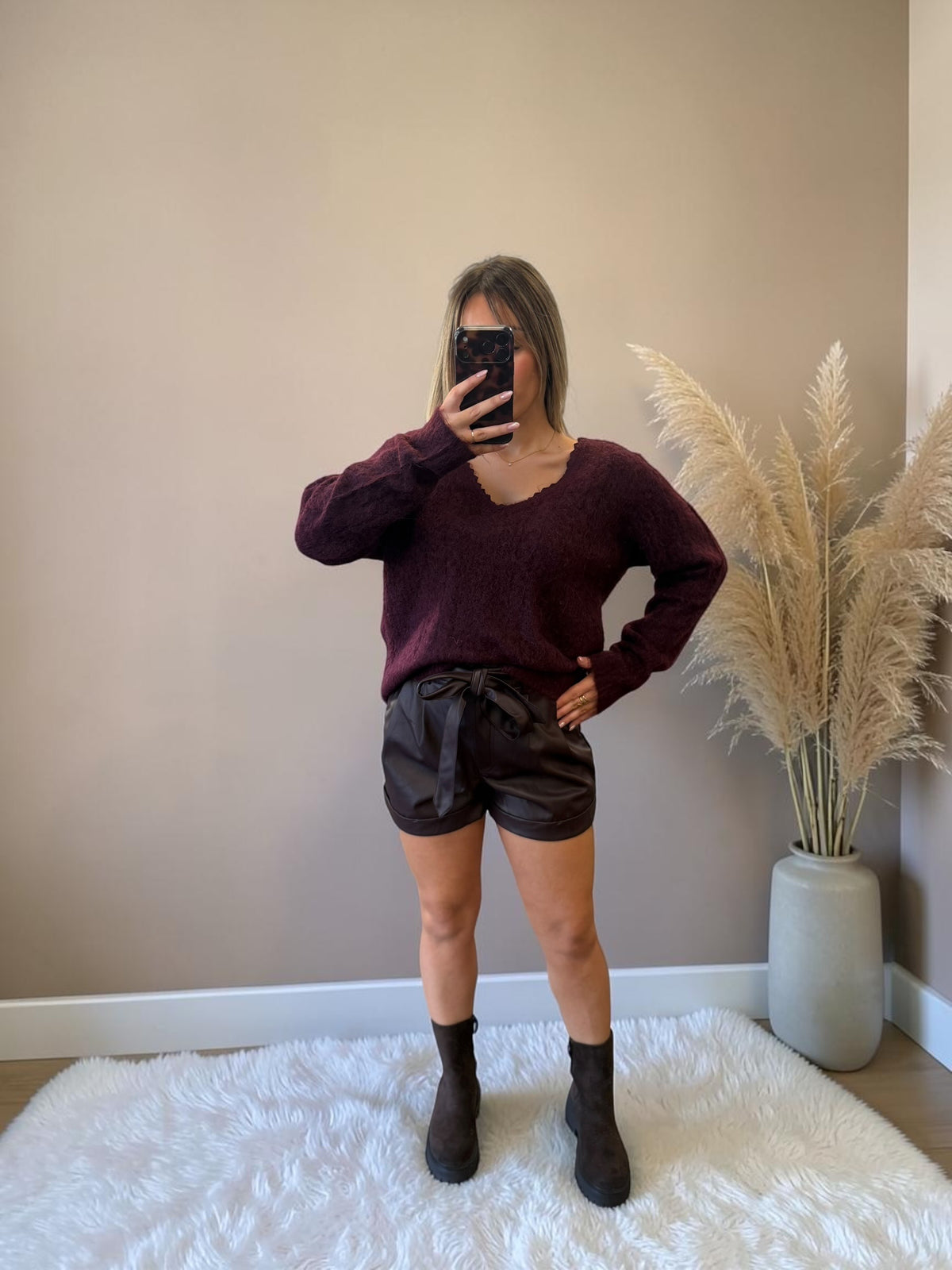 SHORT SIMILI CUIR PRUNE SABINE