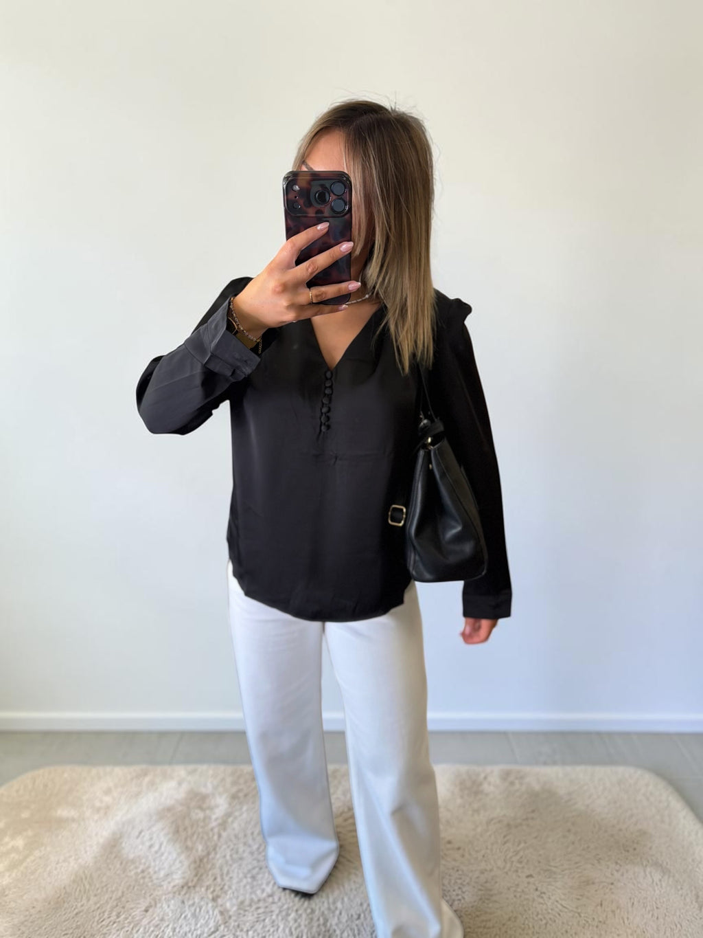 BLOUSE NOIR COL V BETHANY