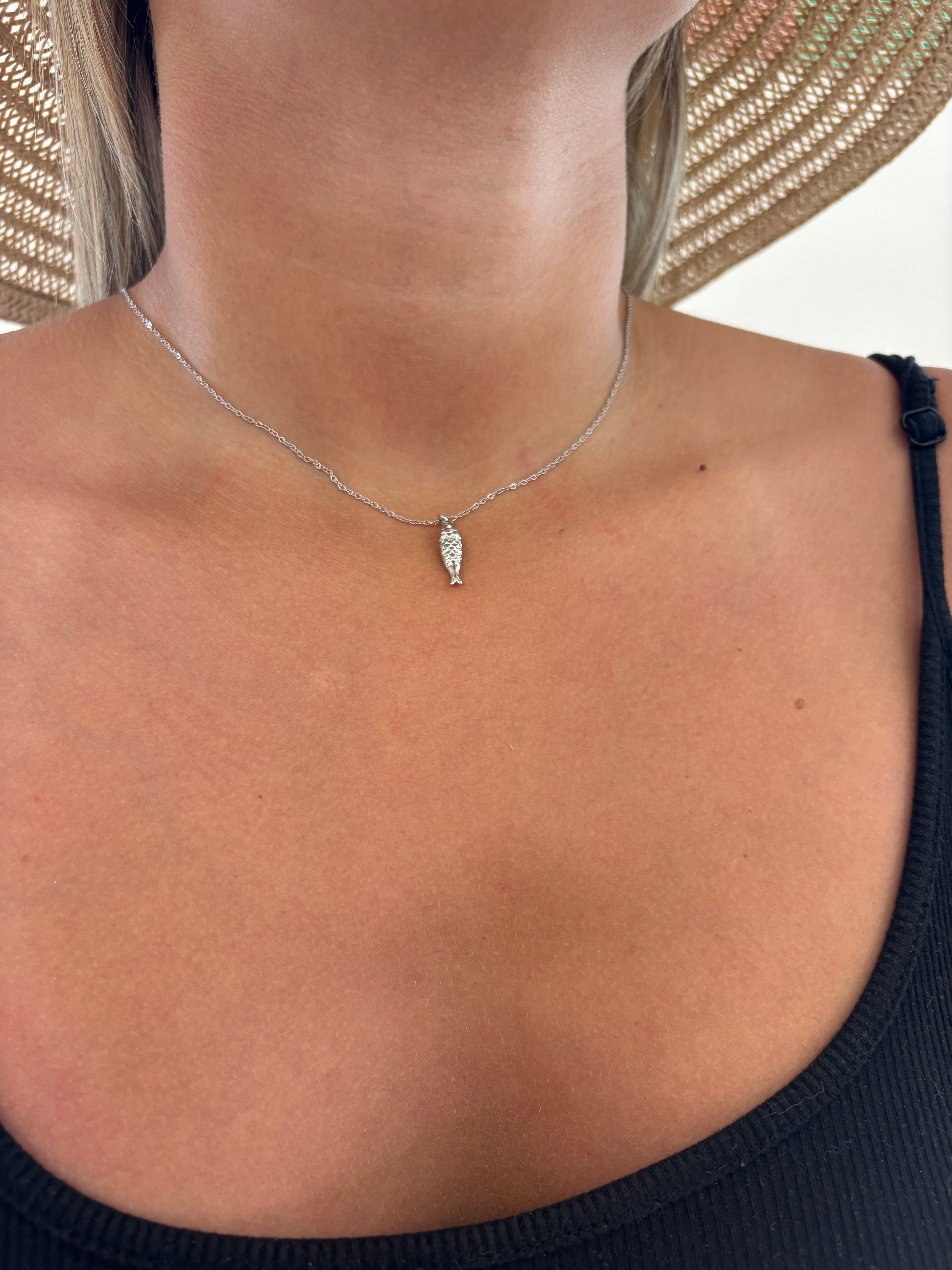 COLLIER JOSEPHINE