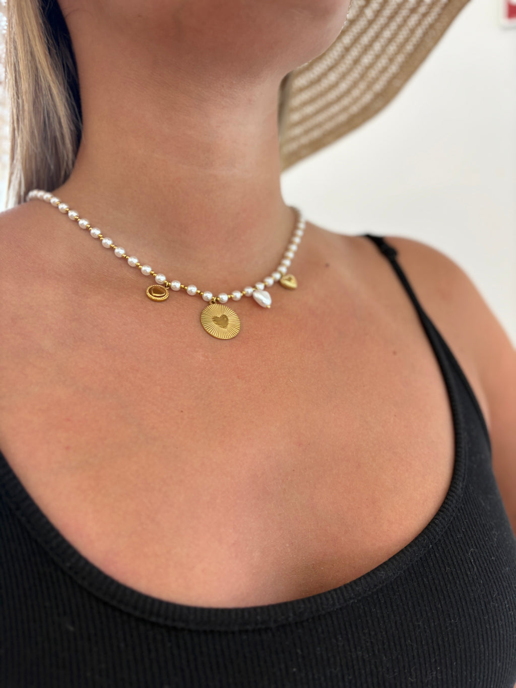 COLLIER CONSTANCE