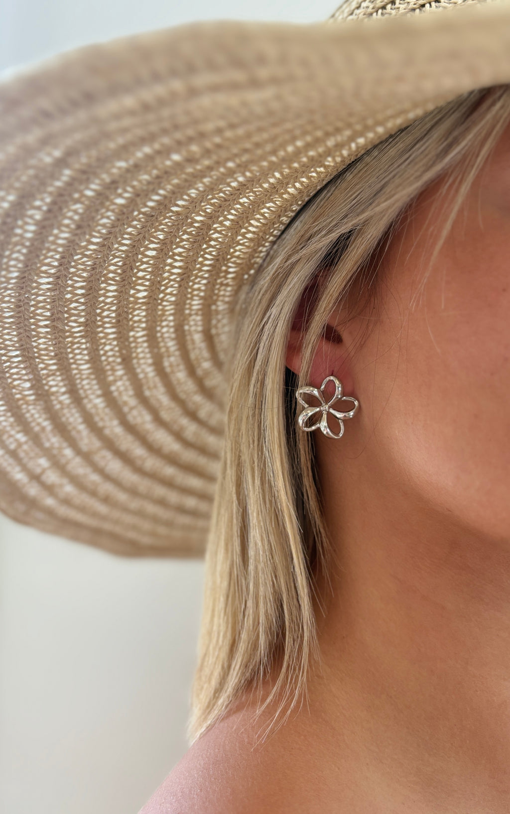 BOUCLE D’OREILLE VIOLAINE