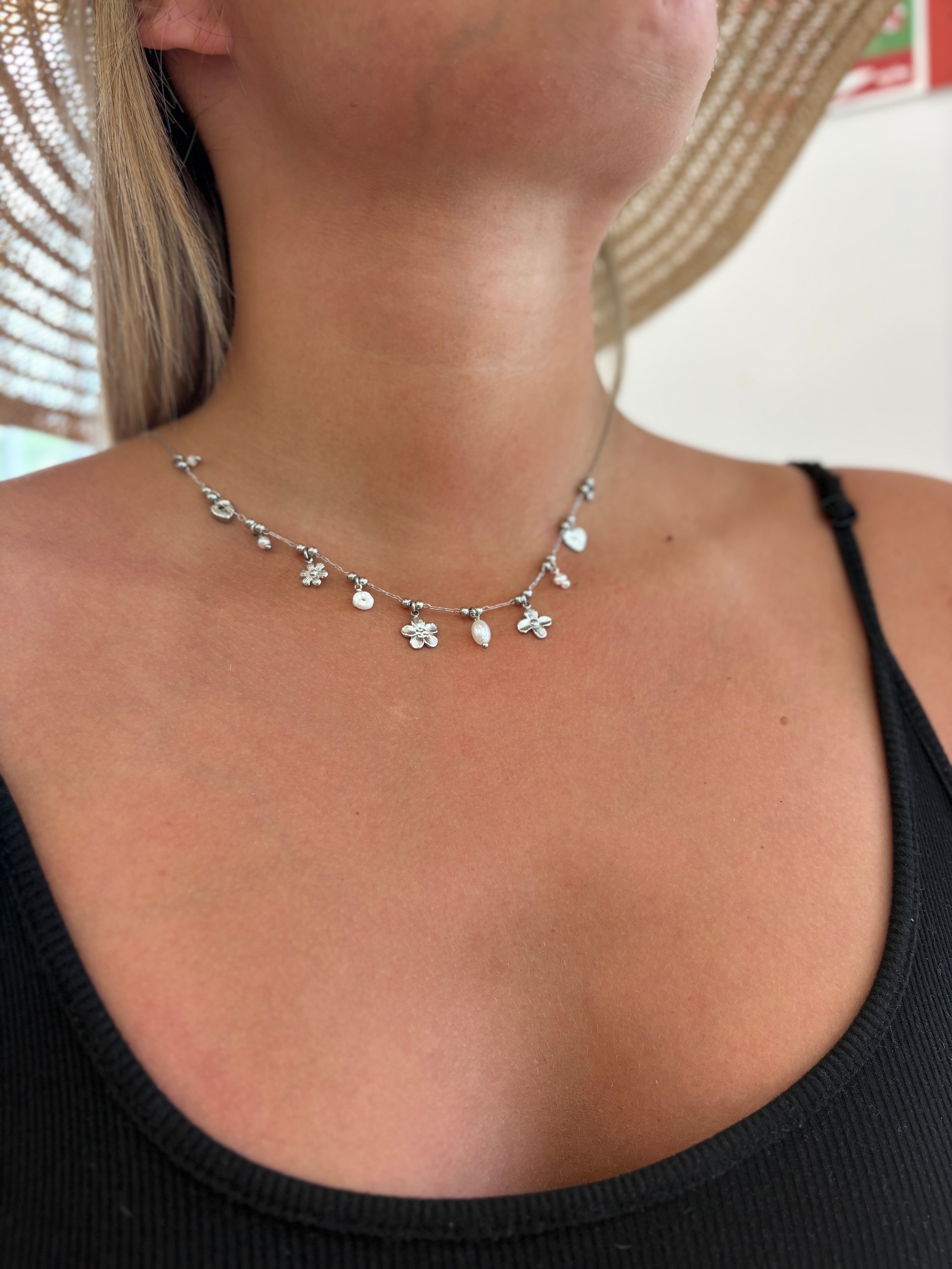 COLLIER LOUISE