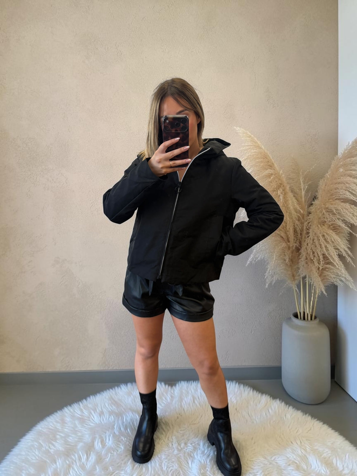 PARKA COURTE NOIR
