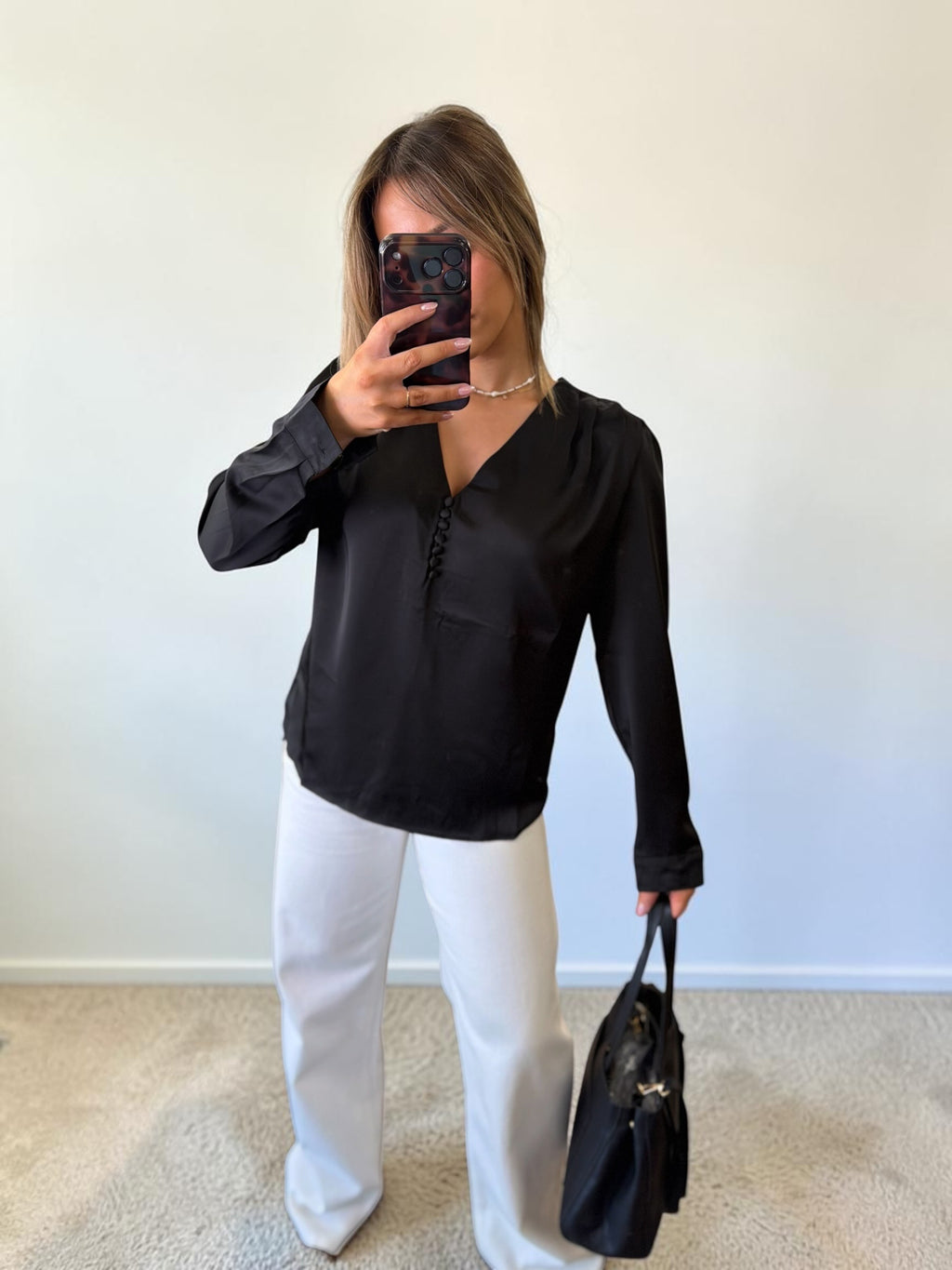 BLOUSE NOIR COL V BETHANY