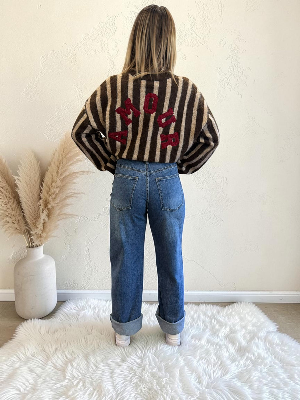 PULL AMOUR PHAÉ