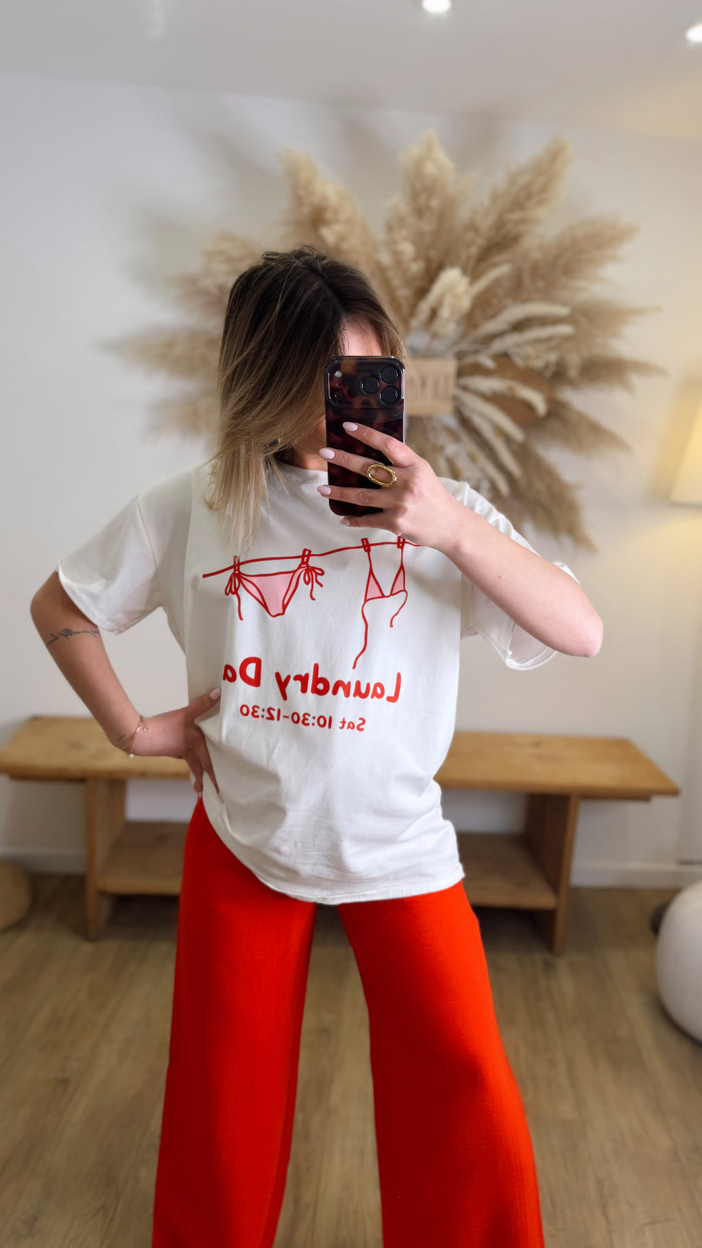 T-SHIRT LAUNDRY DRY