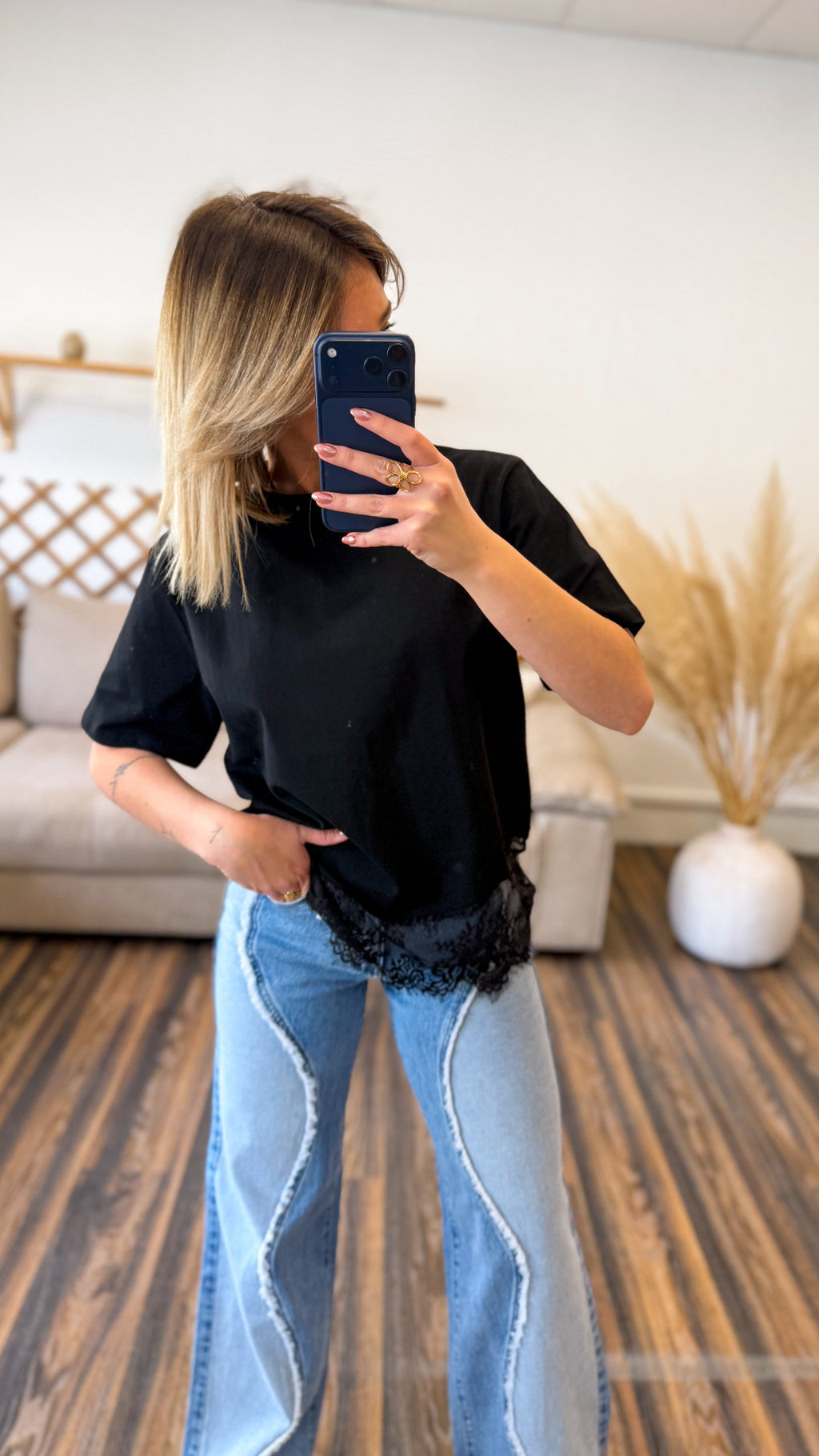 T-SHIRT NOIR DENTELLE