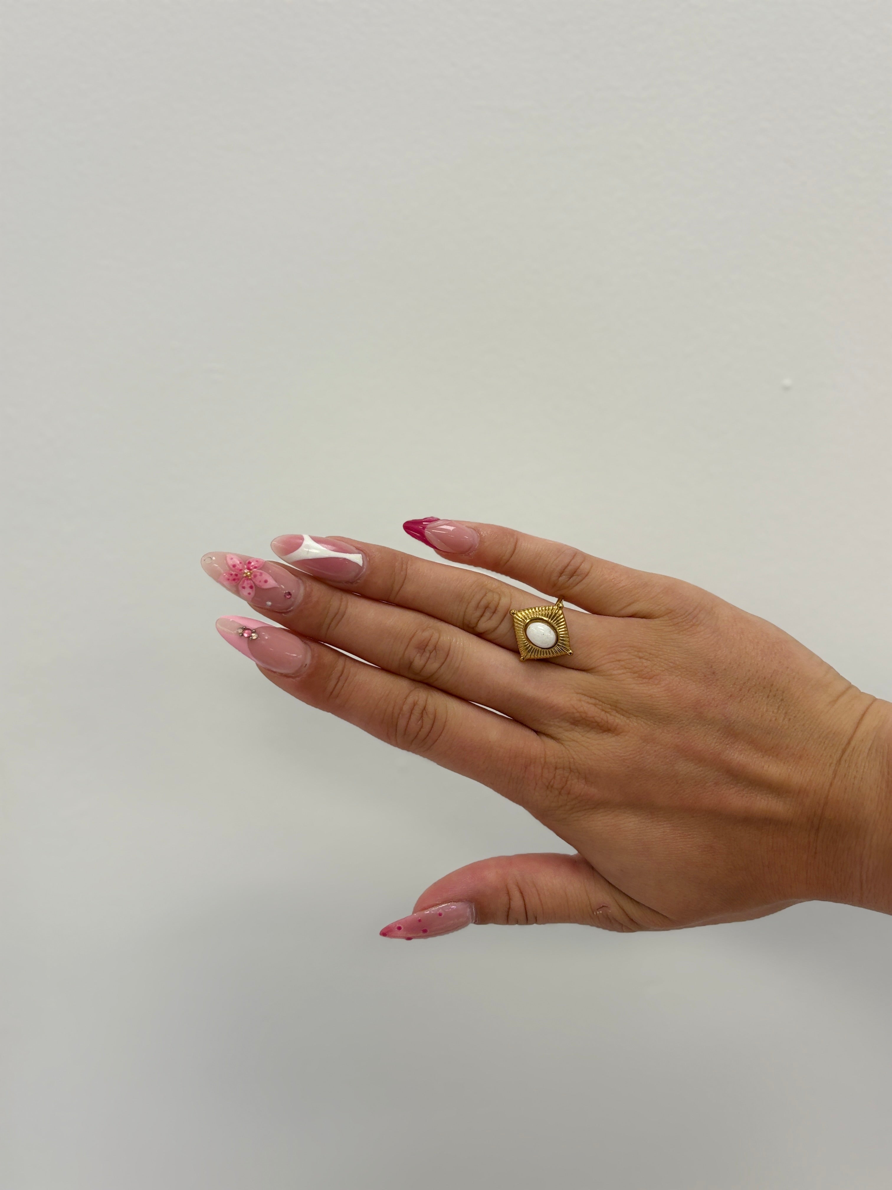 BAGUE ADELINA