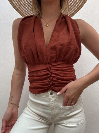 Top dos nu CLARA