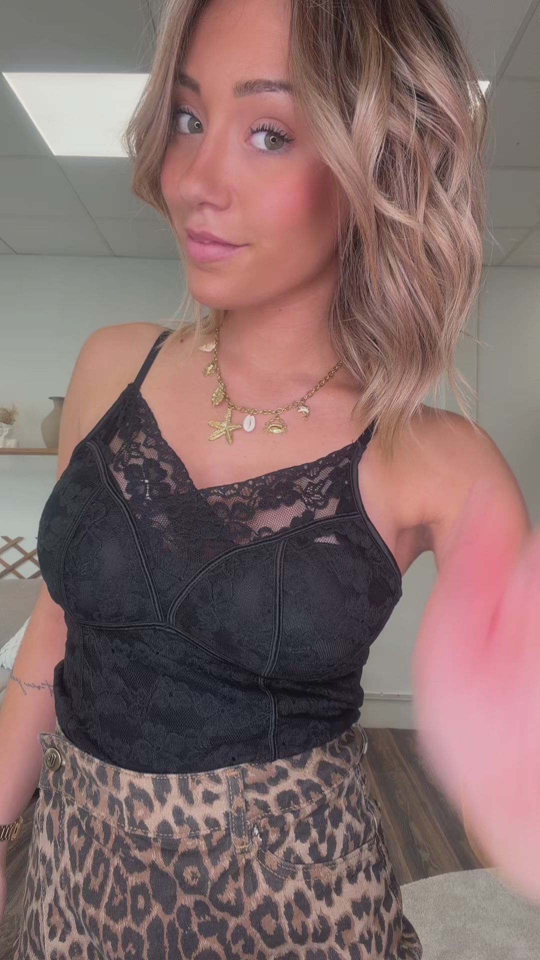 VÊTEMENTS JADE
